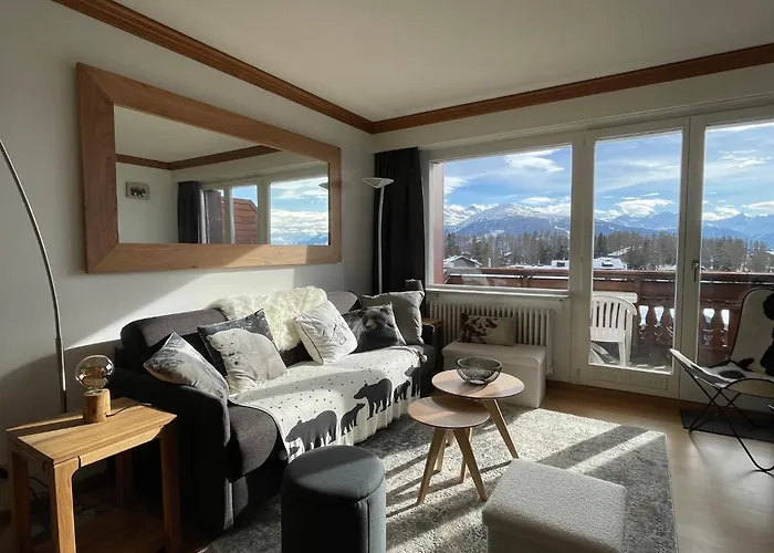 Cosy Rooftop Downtown Crans-Montana With Stunning View And Swimming Pool